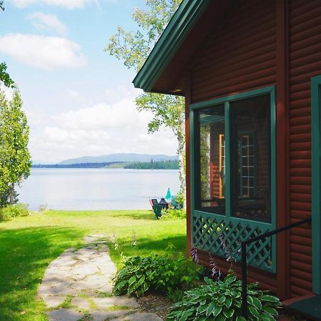 Le Cent Villa Saguenay Bagian luar foto